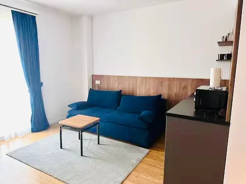 Studio 21B